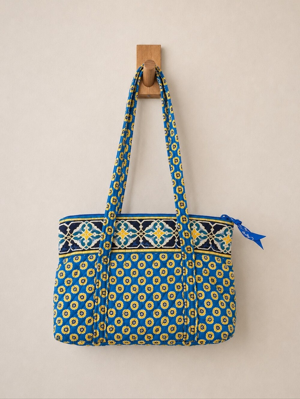 Vera Bradley Little Betsy Bag Riviera Blue Quilted Cotton Zip Tote Shoulder Bag